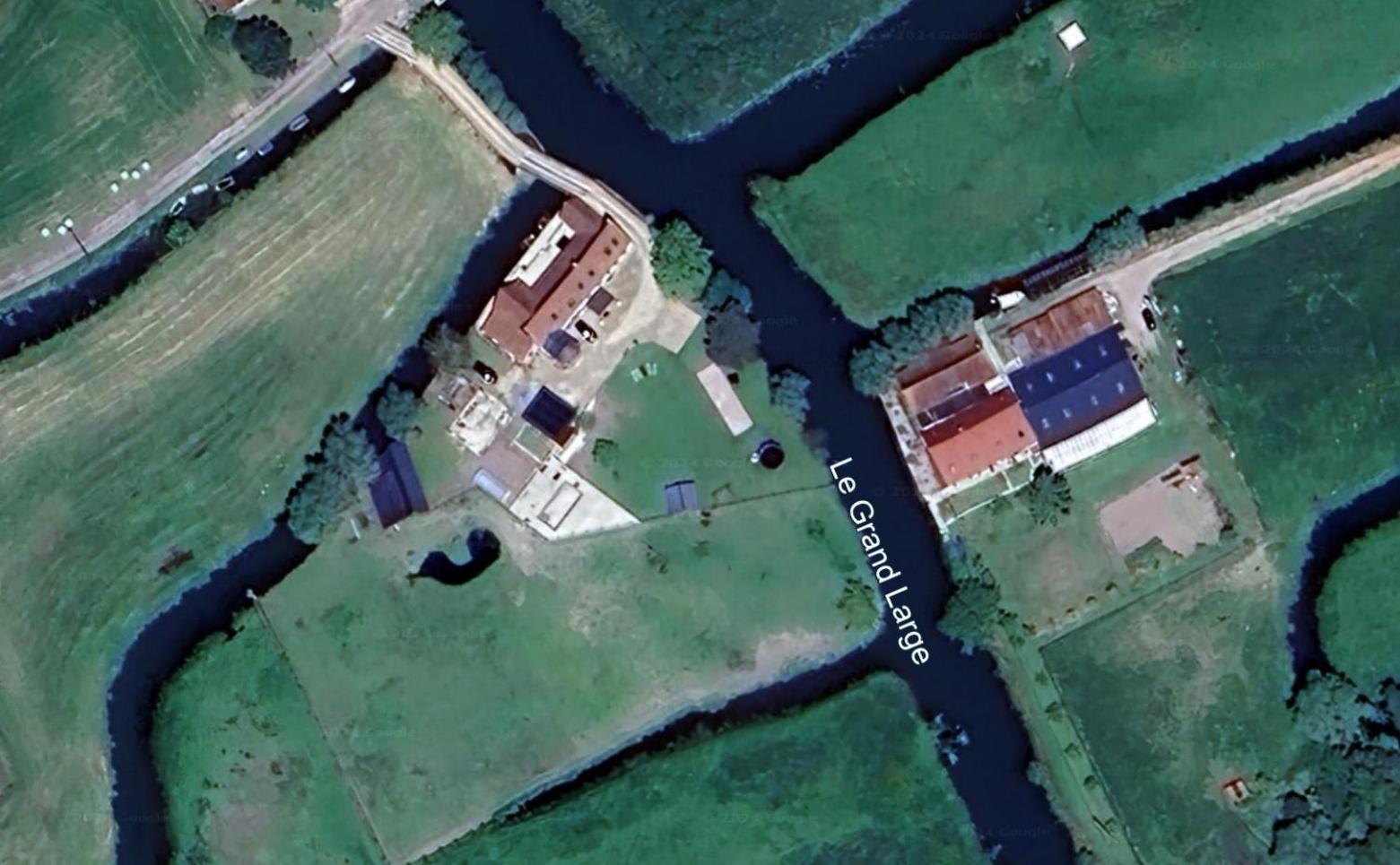 Au Chemin Du Paradis Gite De 10 Personnes 4 Etoiles Saint-Martin-Lez-Tatinghem Exterior foto